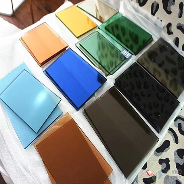 Bronze (Brown) Tinted Glass